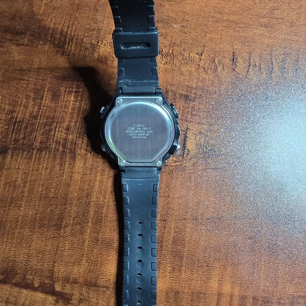 Casio Watch - Picture 4 of 4